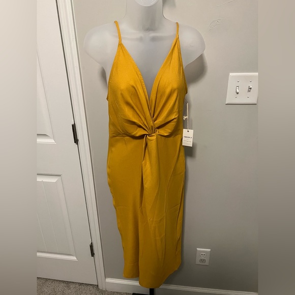Forever 21 Dresses & Skirts - Mustard Midi Dress